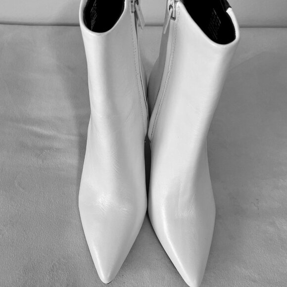 NWT - Calvin Klein White and Black Leather Ankle Boots - Picture 11 of 15
